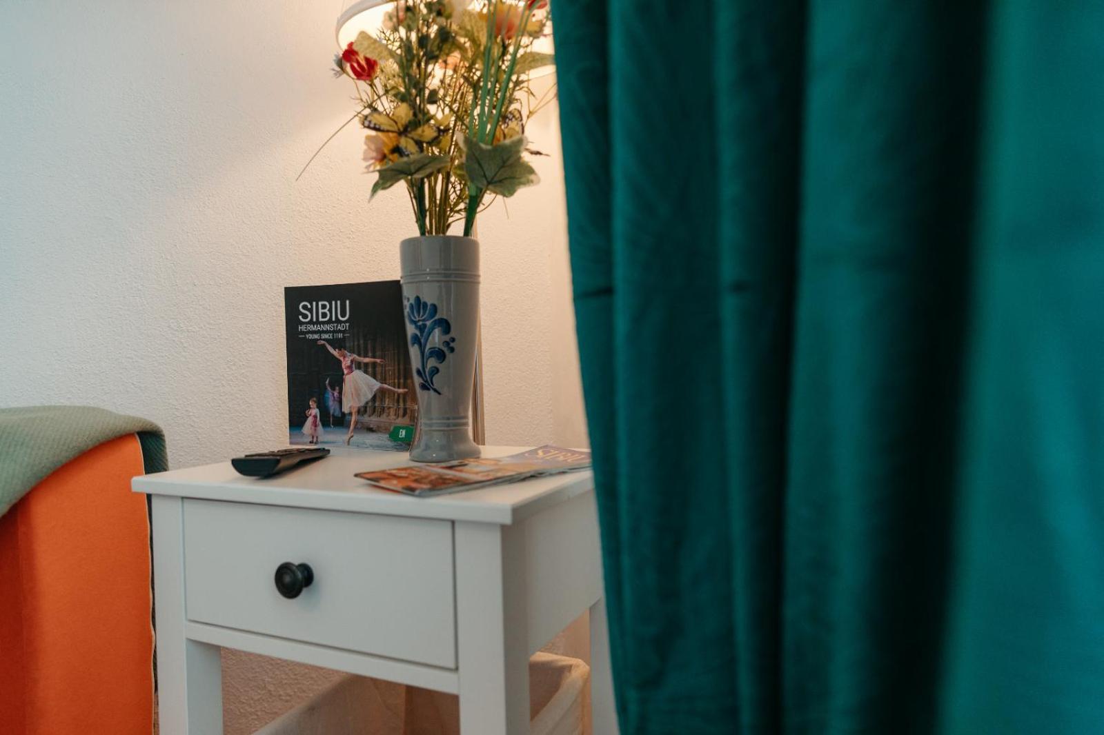Flh - Apartament Mai Cu Aroma De Cafea Si Ceai 锡比乌 外观 照片